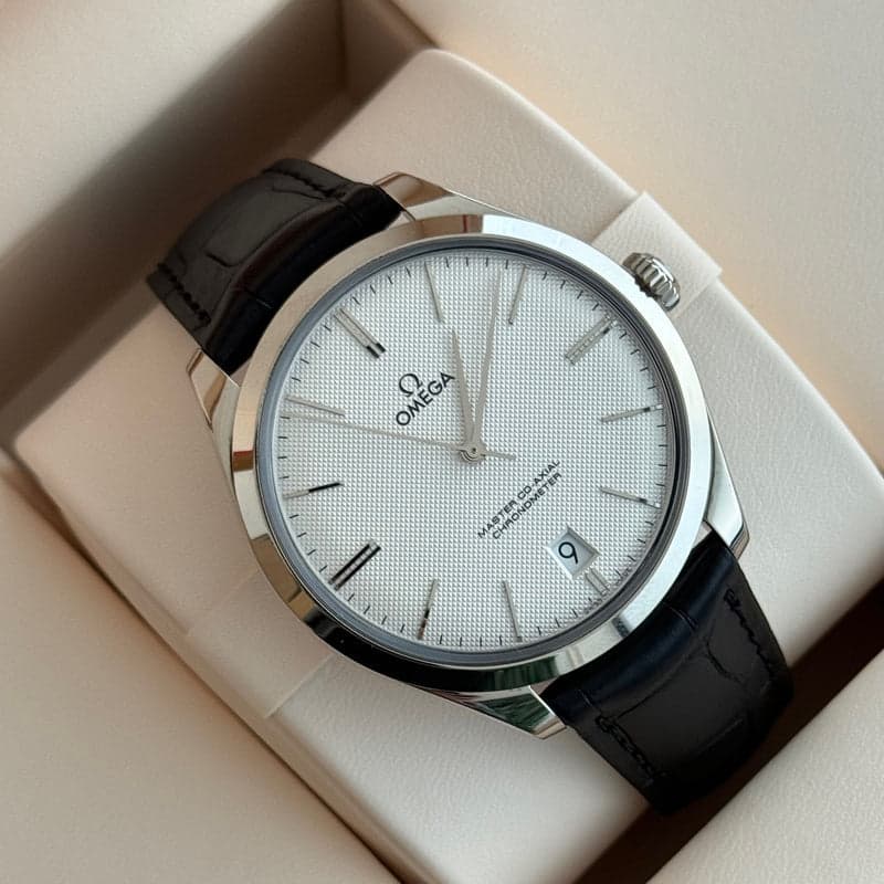 Omega De Ville Tresor Master Co-Axial, фото 1