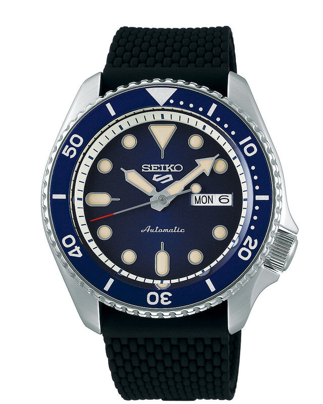 Seiko 5 Sports Suits Automatik Day-Date