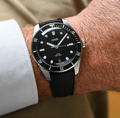 Oris Divers Date 39mm Black ref. 01 733 7795 4054-Set — stahl Automatic watch
