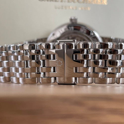 Carl F. Bucherer Adamavi ref. 00.10314.08.55.21 — stahl Automatic watch