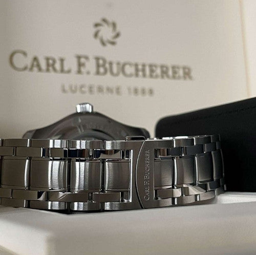 Carl F. Bucherer Manero AutoDate ref. 00.10915.08.33.21 — stahl Automatic watch