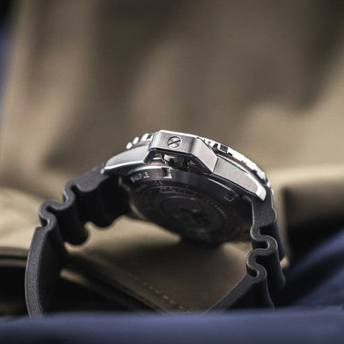 Hamilton Khaki Navy Frogman Auto 41