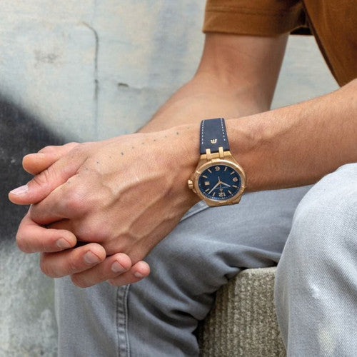 Maurice Lacroix Aikon Bronze Web Edition ref. AI1028-BRZ01-420-1 — bronze Quartz watch